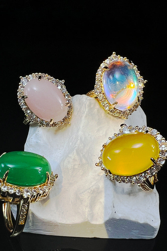 Luxurious Sparkling Crystals Gemstone Rings