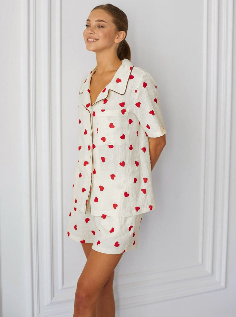 Two Piece Heart Printed Collared Sleepwear