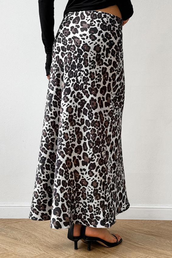 Elegant Leopard Print A-Line Long Skirt