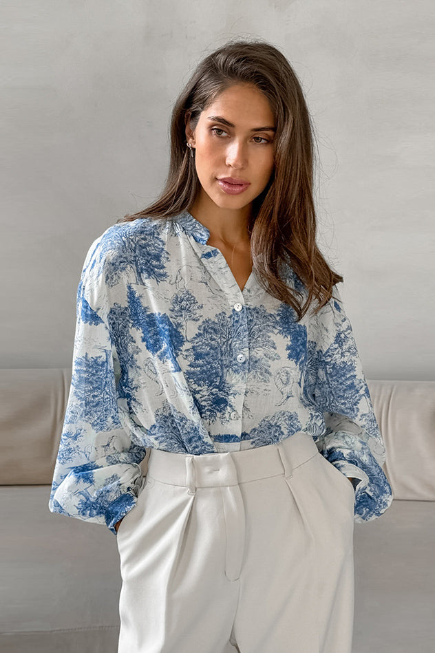 Stylish Long-Sleeved Floral Shirt