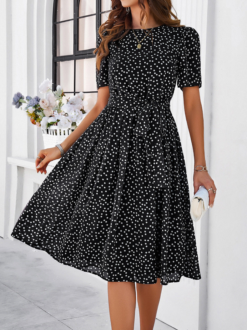 Elegante zwarte chiffon polkadot korte mouw midi-jurk 