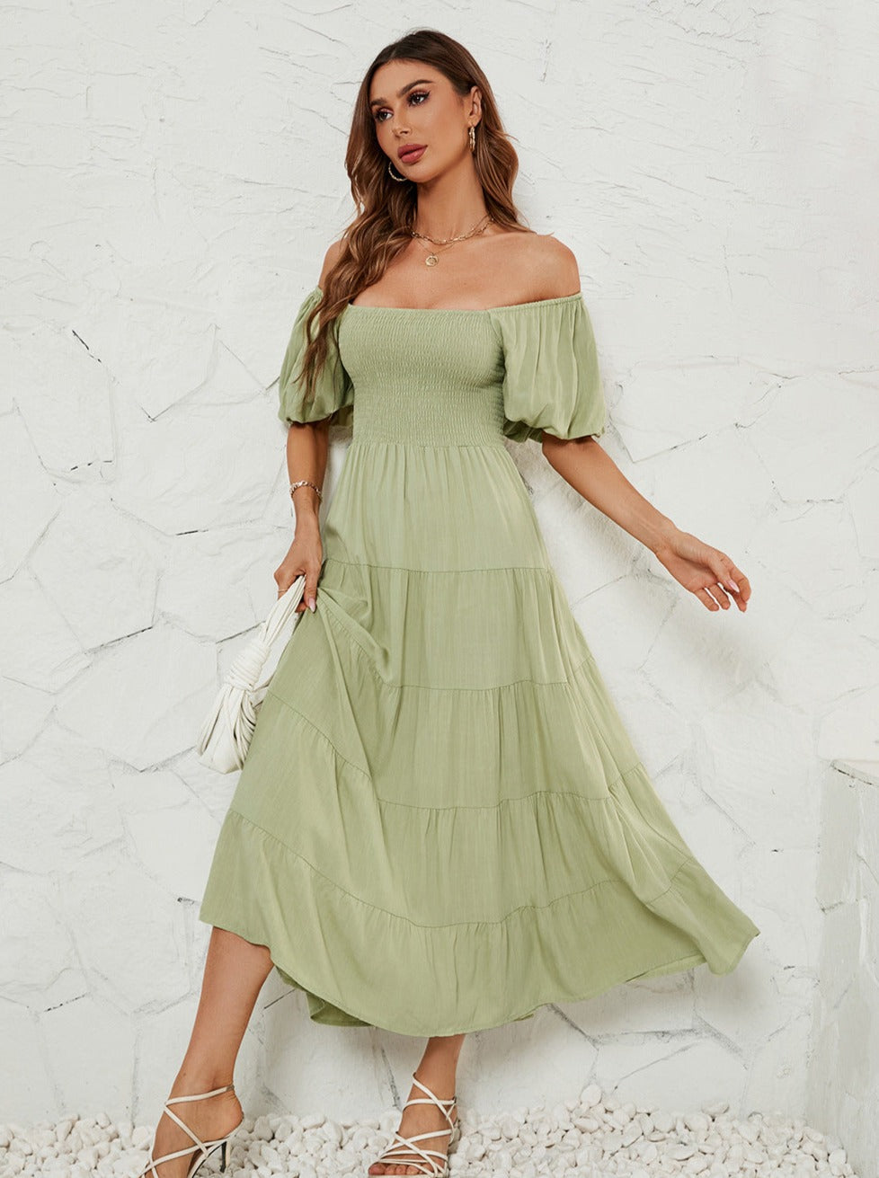 Groene maxi-jurk met hoge taille en vierkante hals en bubbelmouwen 